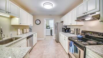 Apartment (3 Bedrooms) | Interior