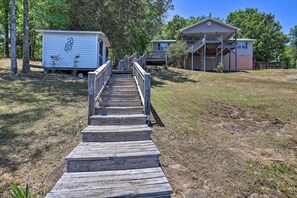 House (2 Bedrooms) | Interior - House w/ Dock + Slide Situated on Lake Sinclair! (Milledgeville)