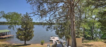 House w/ Dock + Slide Situated on Lake Sinclair!