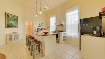 Cottage (3 Bedrooms) | Interior