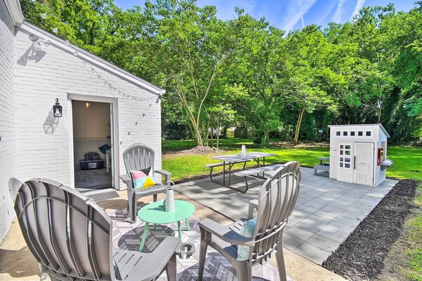 Charming Hampton Home W/ Yard: 2 Mi To Beach! - Norfolk, VA