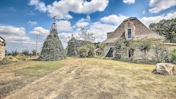 Apartment (0 Bedroom) | Interior