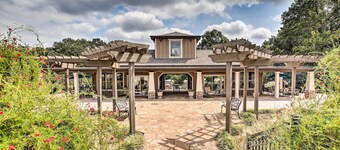 Lake Allatoona Area Studio w/ Pool and Views!