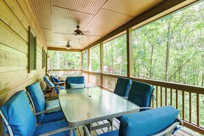 House (3 Bedrooms) | Interior - Lakeside Cabin: Game Room, Dock, Orchard, Wineries (Ellijay)