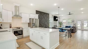 Nhà (4 Bedrooms) | Nội thất