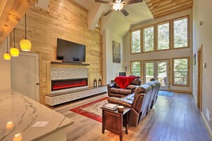 House (2 Bedrooms) | Living area | TV, fireplace