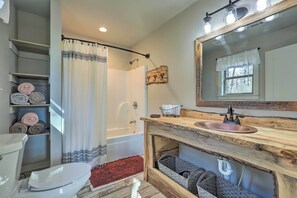 House (3 Bedrooms) | Interior - Creek-view Getaway w/ Deck, Yard, & Fire Pit! (Summerville)