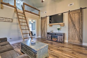 Nhà (2 Bedrooms) | Nội thất
