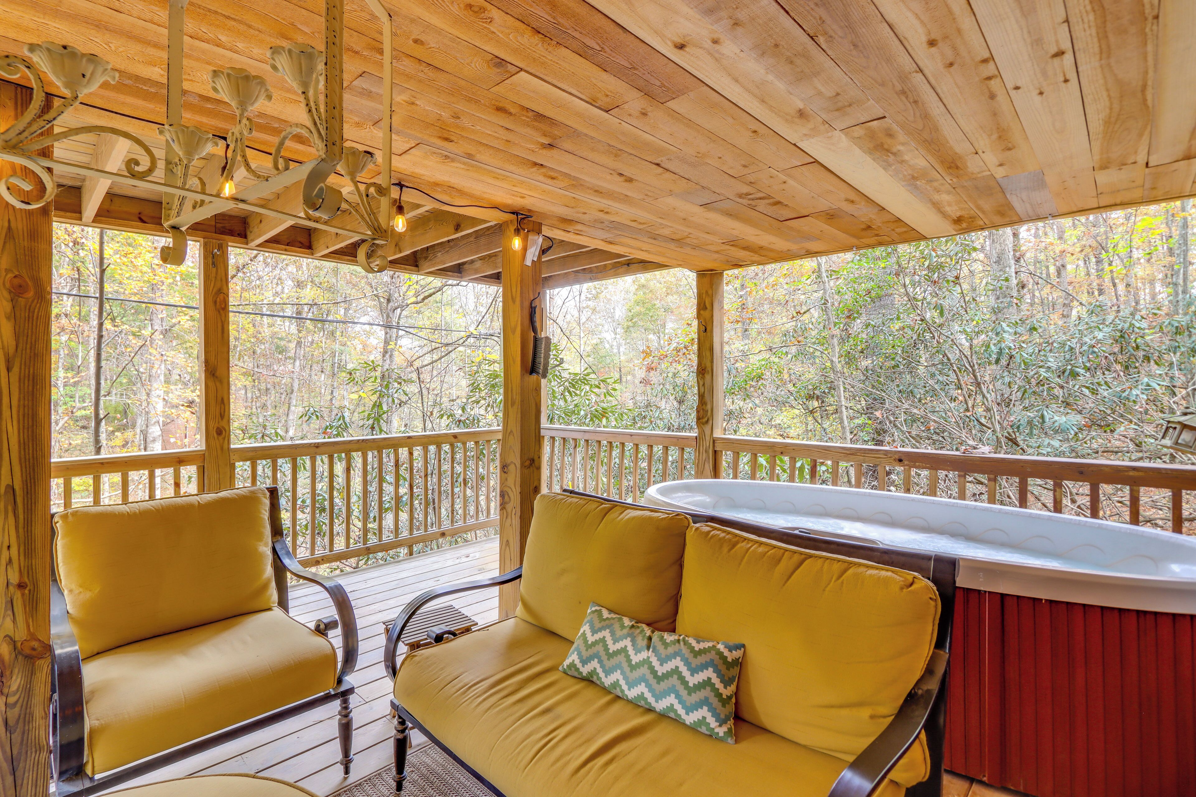 House (1 Bedroom) | Interior