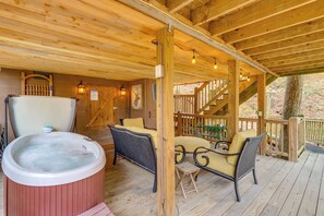 House (1 Bedroom) | Interior