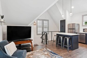 Interior - Nashville Vacation Rental Near Bridgestone Arena! (Nashville)