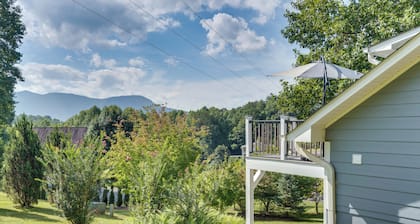 Young Harris Vacation Rental w/ Mountain Views!