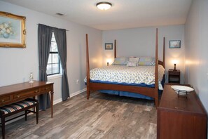 Cottage (4 Bedrooms) | Interior