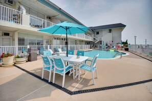 Apartment (0 Bedroom) | Interior - Chic Virginia Beach Retreat - Pool, Steps to Beach (Virginia Beach)