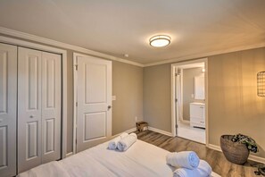 House (3 Bedrooms) | Interior - Private Yard + Fire Pit: Commerce Home! (Commerce)