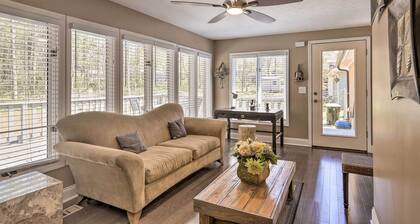 Douglasville Retreat w/ Deck, Dogs Welcome!