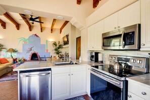 House (1 Bedroom) | Interior