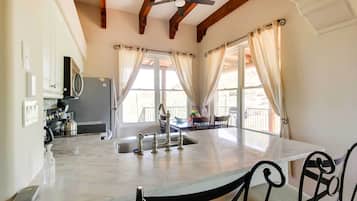 House (1 Bedroom) | Interior