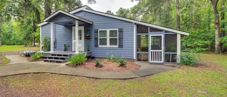 House (3 Bedrooms) | Front of property
