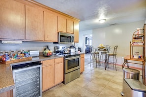 House (5 Bedrooms) | Interior - Centrally Located Hampton Home: 6 Mi to Downtown! (Newport News)