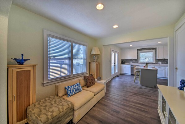 House (3 Bedrooms) | Interior - Portsmouth Waterfront Vacation Rental w/ Deck (Portsmouth)