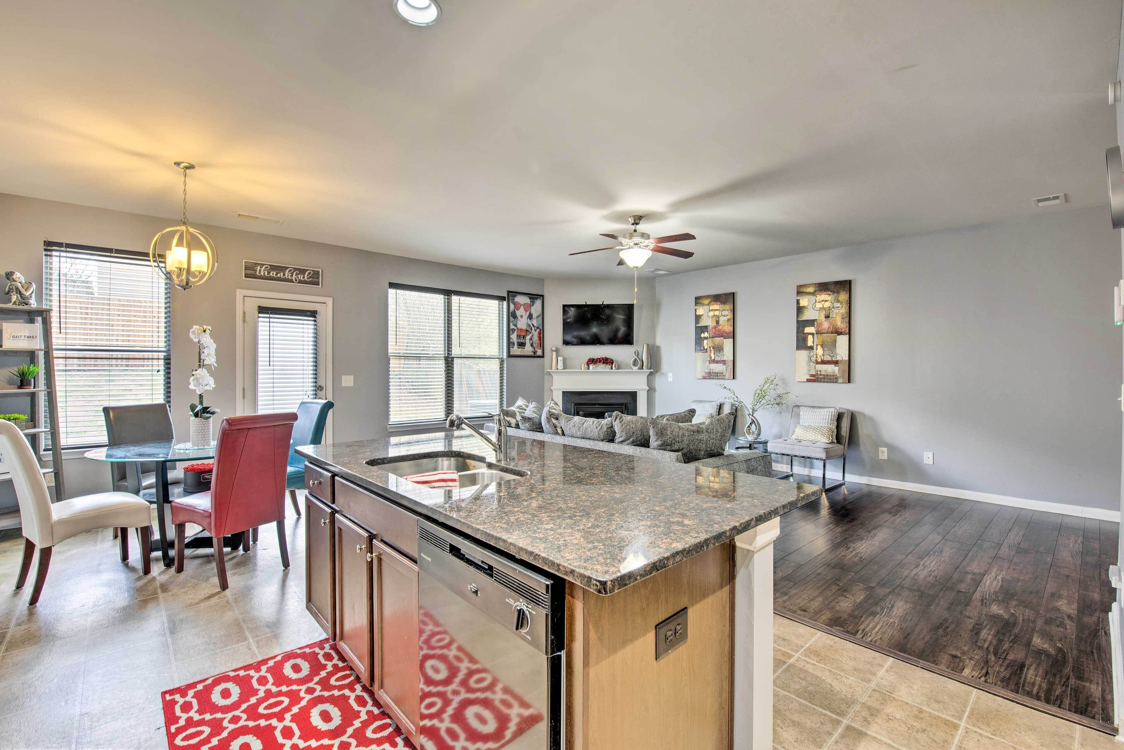 House (3 Bedrooms) | Interior