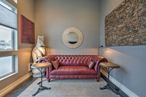 Apartment (0 Bedroom) | Front of property - 2 Mi to Dtwn Ballard: Sleek Studio Near Shops (Seattle)