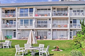 Apartment (0 Bedroom) | Interior - Colorful Virginia Beach Studio - Steps to Beach! (Virginia Beach)