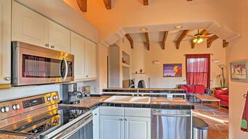 House (1 Bedroom) | Interior