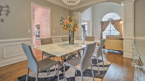 Rumah (4 Bedrooms) | Interior