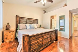 House (3 Bedrooms) | Interior - Family Home - Walk to Golf Course & Park (Tucson)