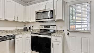 Apartment (3 Bedrooms) | Interior