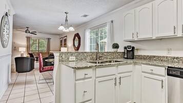 Apartment (3 Bedrooms) | Interior