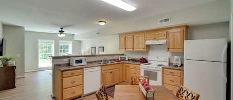 Apartment (1 Bedroom) | Interior