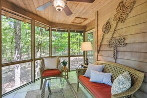 House (2 Bedrooms) | Interior - Lakefront Hamilton Cabin w/ Dock & Fire Pit! (Hamilton)