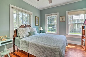 Cottage (2 Bedrooms) | Interior