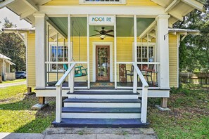 Cottage (2 Bedrooms) | Interior
