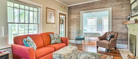 Cottage (2 Bedrooms) | Front of property