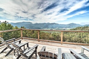 House (3 Bedrooms) | Interior - Luxury Rabun Gap Getaway w/ Soaring Views! (Rabun Gap)