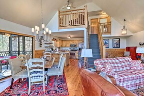 Interior - Spacious Ellijay Resort Home w/ Hot Tub! (Ellijay)