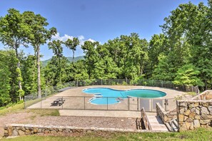 House (2 Bedrooms) | Interior - Bent Tree Cabin With Mountain & Lake Views! (Jasper)