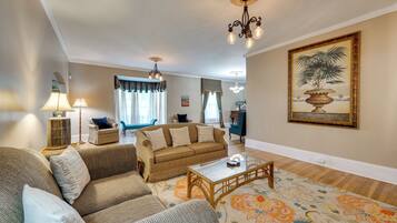 Cottage (4 Bedrooms) | Interior