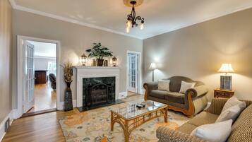 Cottage (4 Bedrooms) | Interior