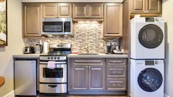 Apartment (0 Bedroom) | Interior