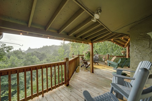 Mountain Resort Home w/ Views, By Sky Valley Golf!