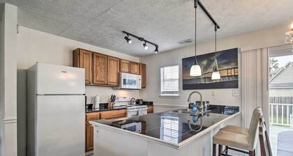 Home ~ 7 Miles to Savannah Historic District!
