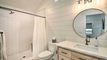 Cottage (2 Bedrooms) | Interior