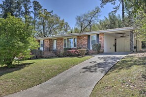 House (5 Bedrooms) | Front of property