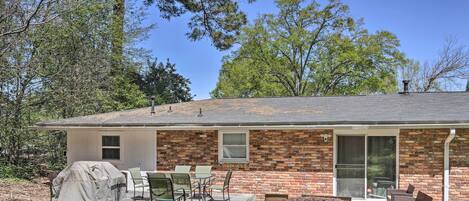 House (5 Bedrooms) | Interior