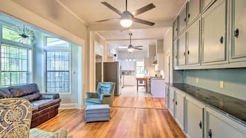 Cottage (3 Bedrooms) | Interior